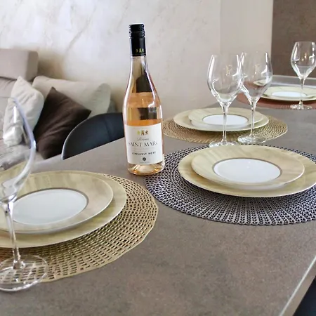 Apartment Cozy By The Sea Burgas