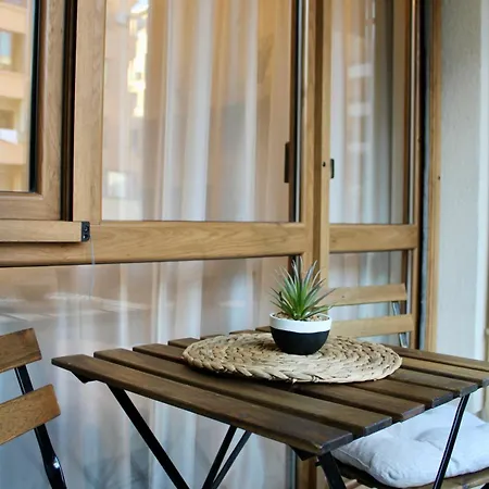 Apartment Cozy By The Sea