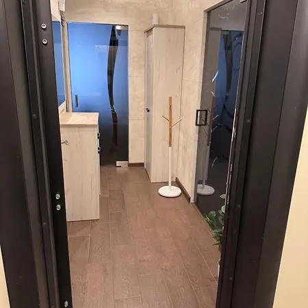 Apartment Cozy By The Sea