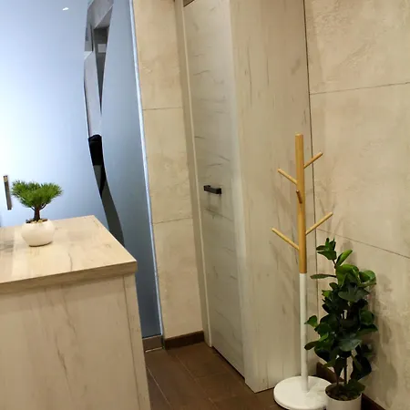 Apartment Cozy By The Sea